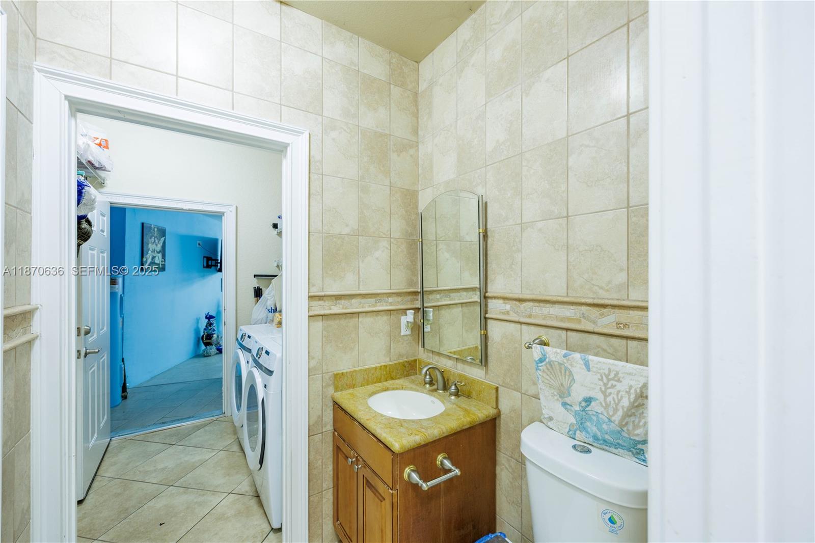 A11870636 Property Photo 35