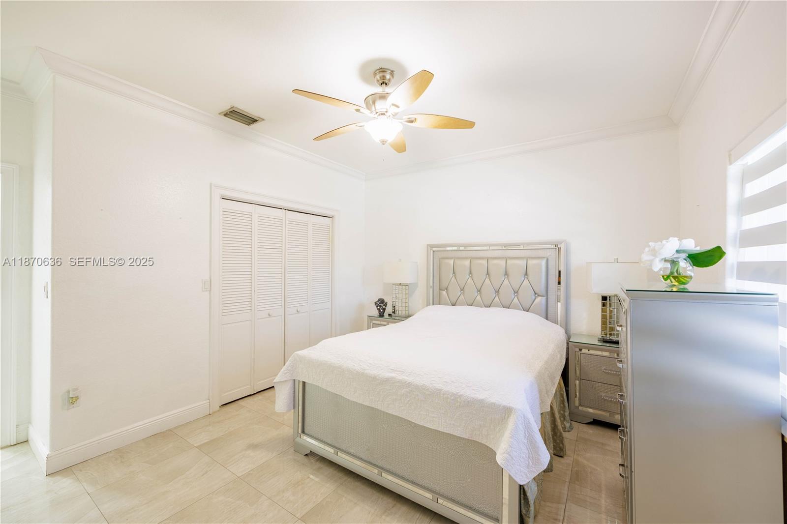 A11870636 Property Photo 47