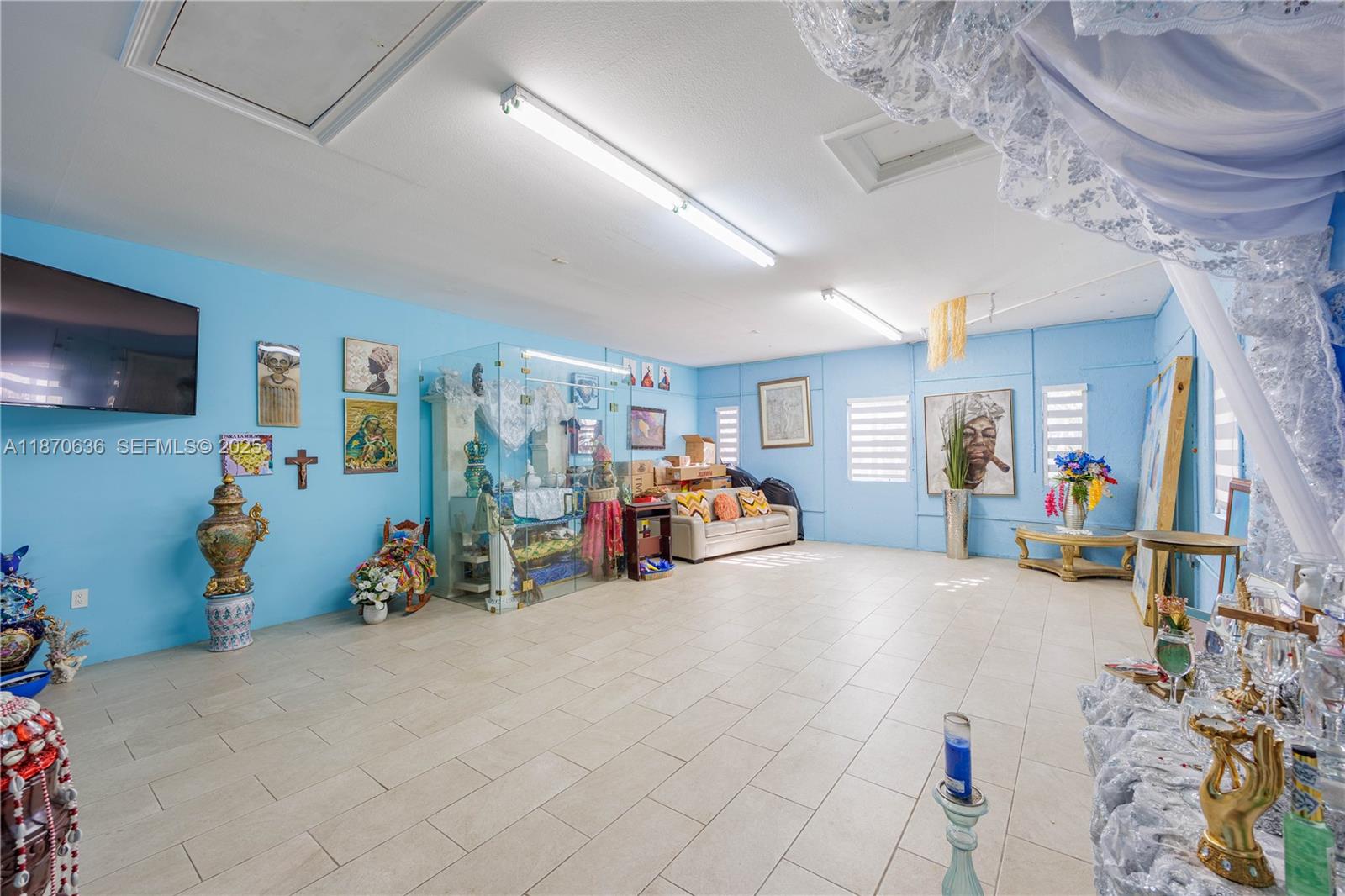 A11870636 Property Photo 84