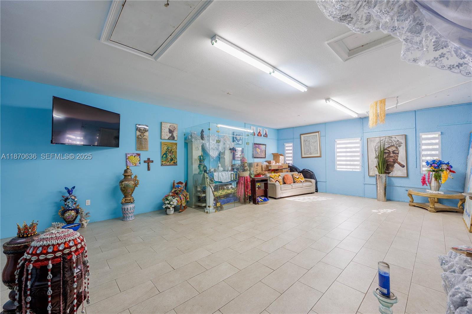 A11870636 Property Photo 85