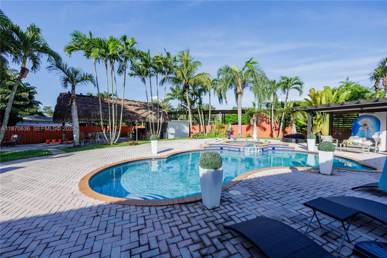 A11870636 Property Photo 91