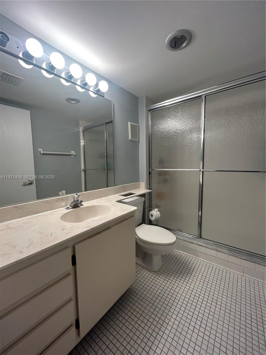 3993 Cypress Reach Court 303 Property Photo 6