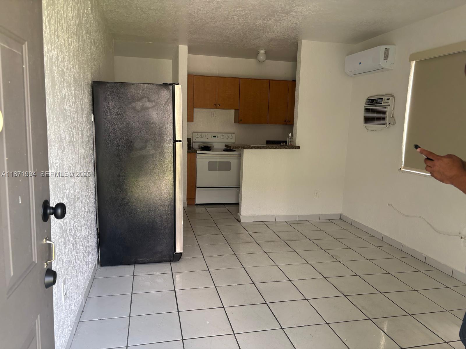 5100 Nw 23rd Avenue 1 Property Photo 3