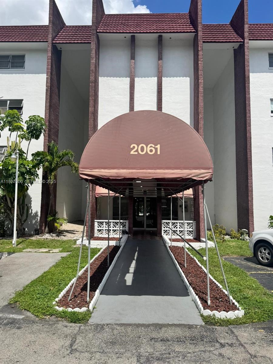 2061 NW 47th Terrace 407
