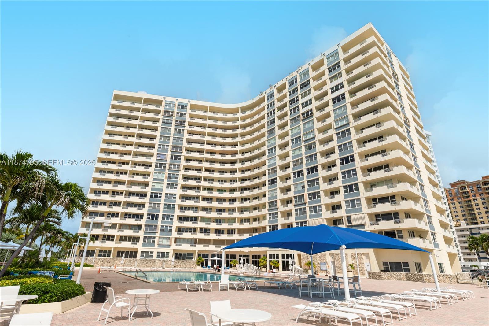 3180 S Ocean Drive 1517 Property Photo 1