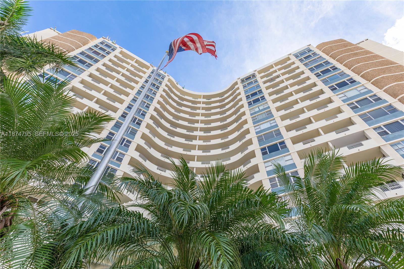 3180 S Ocean Drive 1517 Property Photo 26