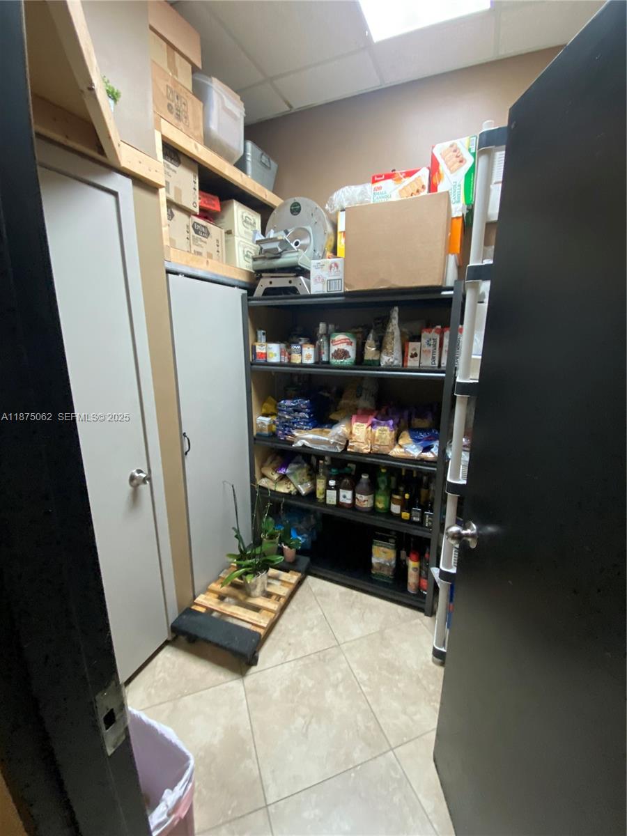 A11875062 Property Photo 22