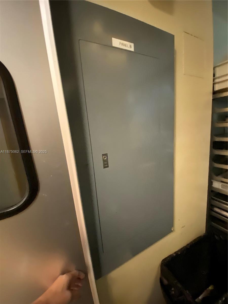 A11875062 Property Photo 29