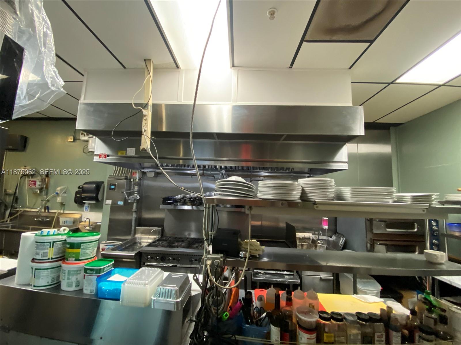 A11875062 Property Photo 48