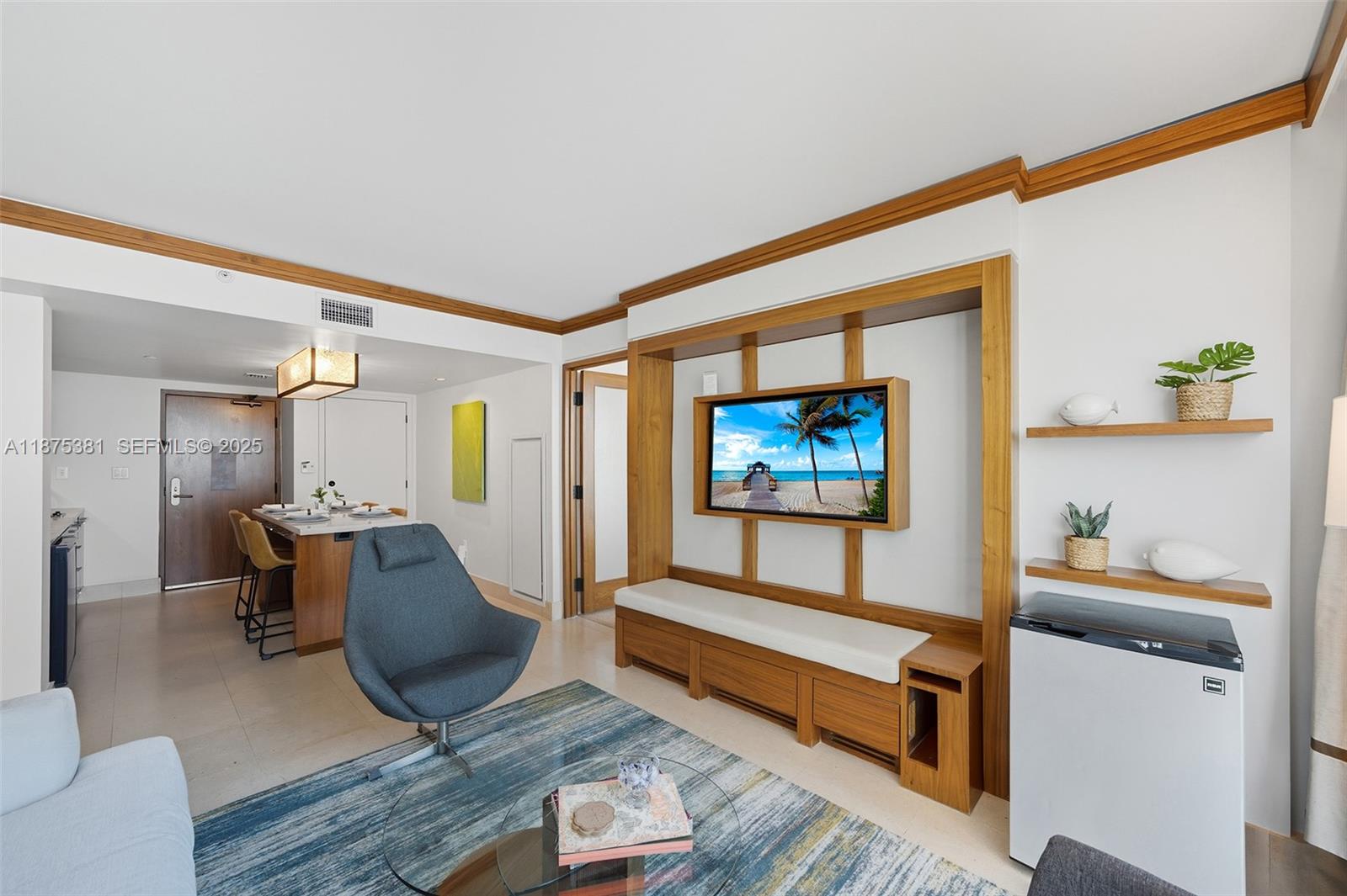 A11875381 Property Photo 9