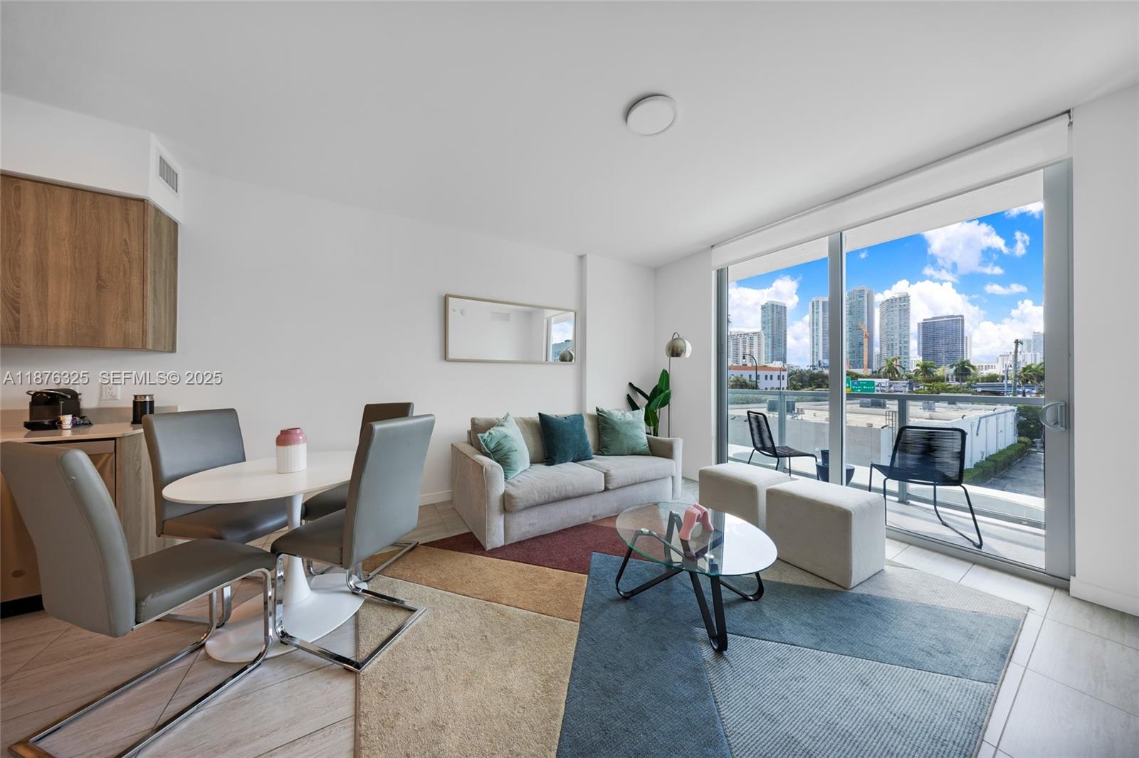 A11876325 Property Photo 1