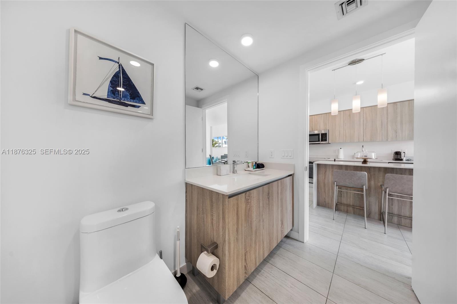 A11876325 Property Photo 14