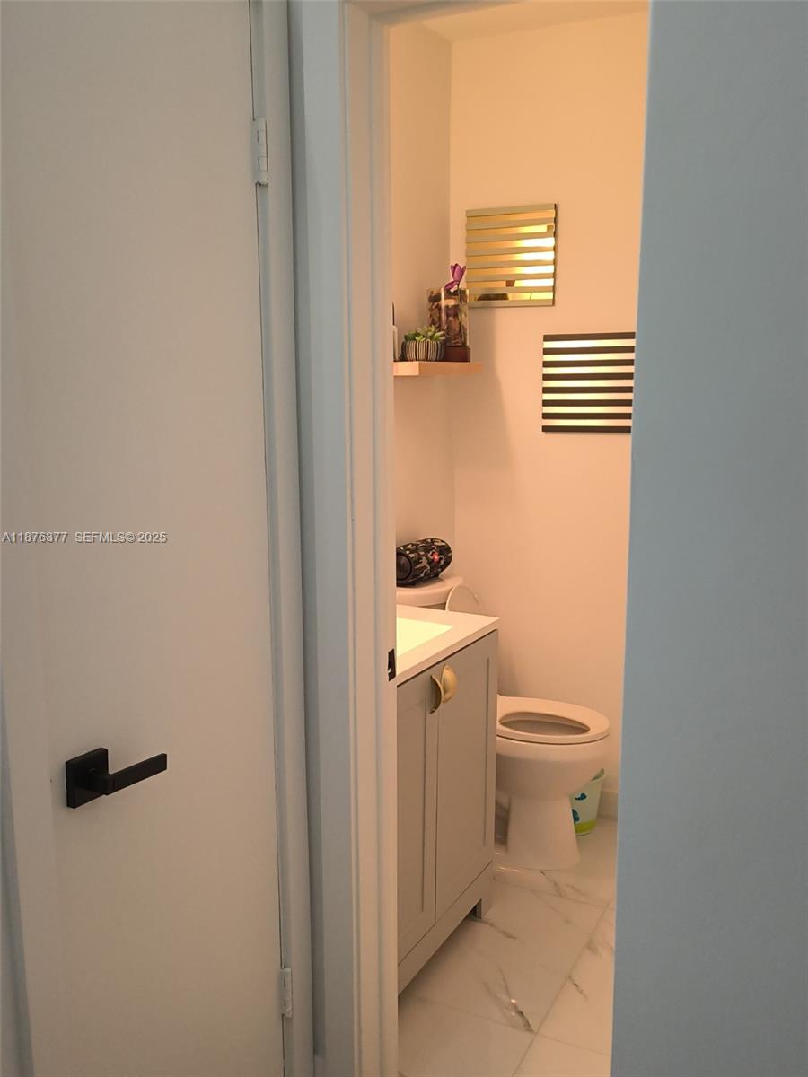 839 Nw 13th Avenue Property Photo 11