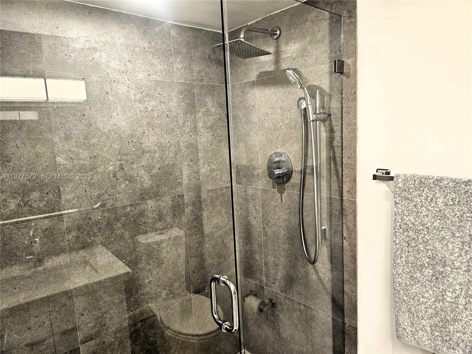 5161 Collins Avenue 707 Property Photo 15