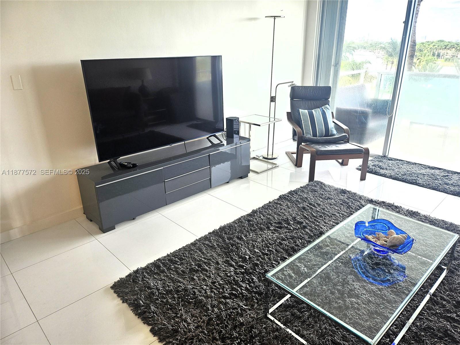 5161 Collins Avenue 707 Property Photo 27
