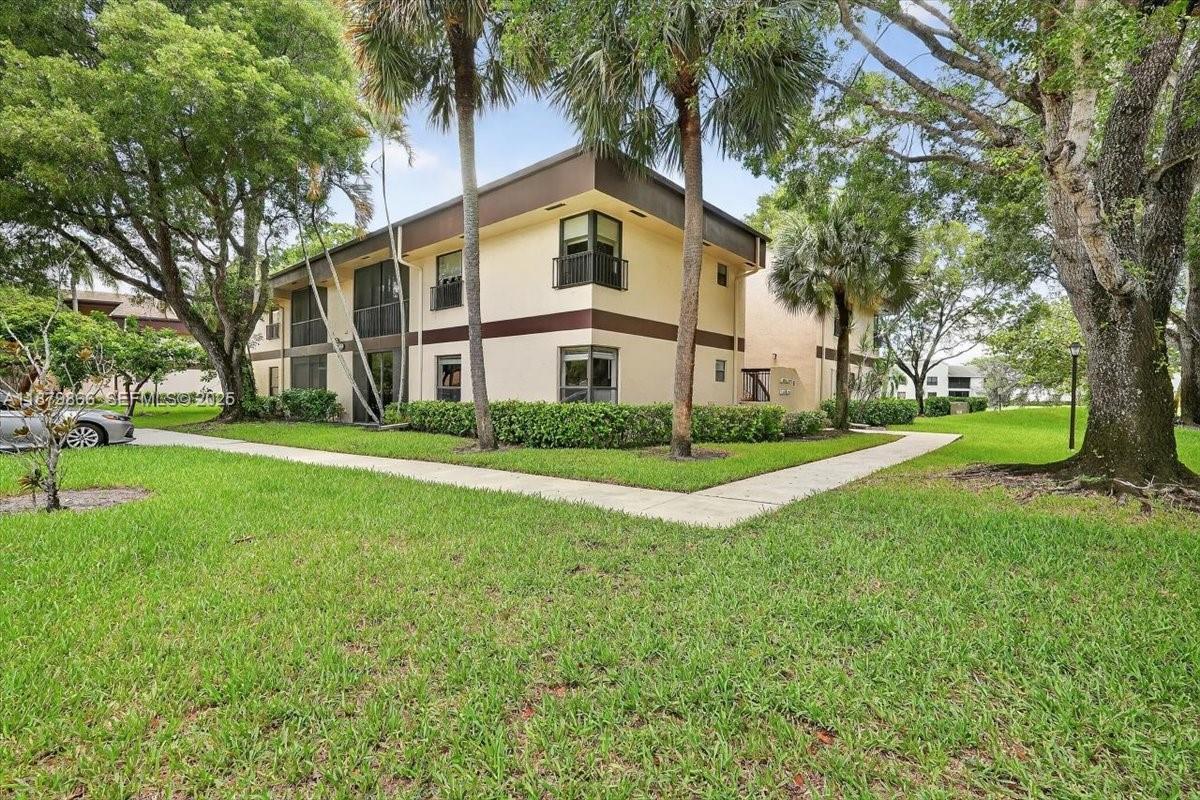 2652 N Carambola Circle 1738 Property Photo 1