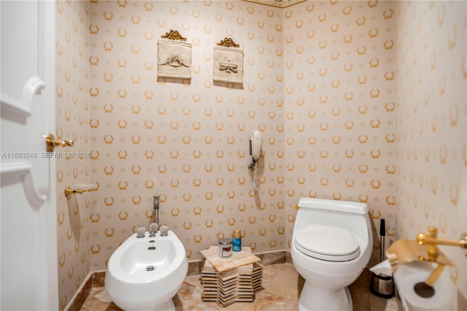 888 Brickell Key Drive 1807 Property Photo 24