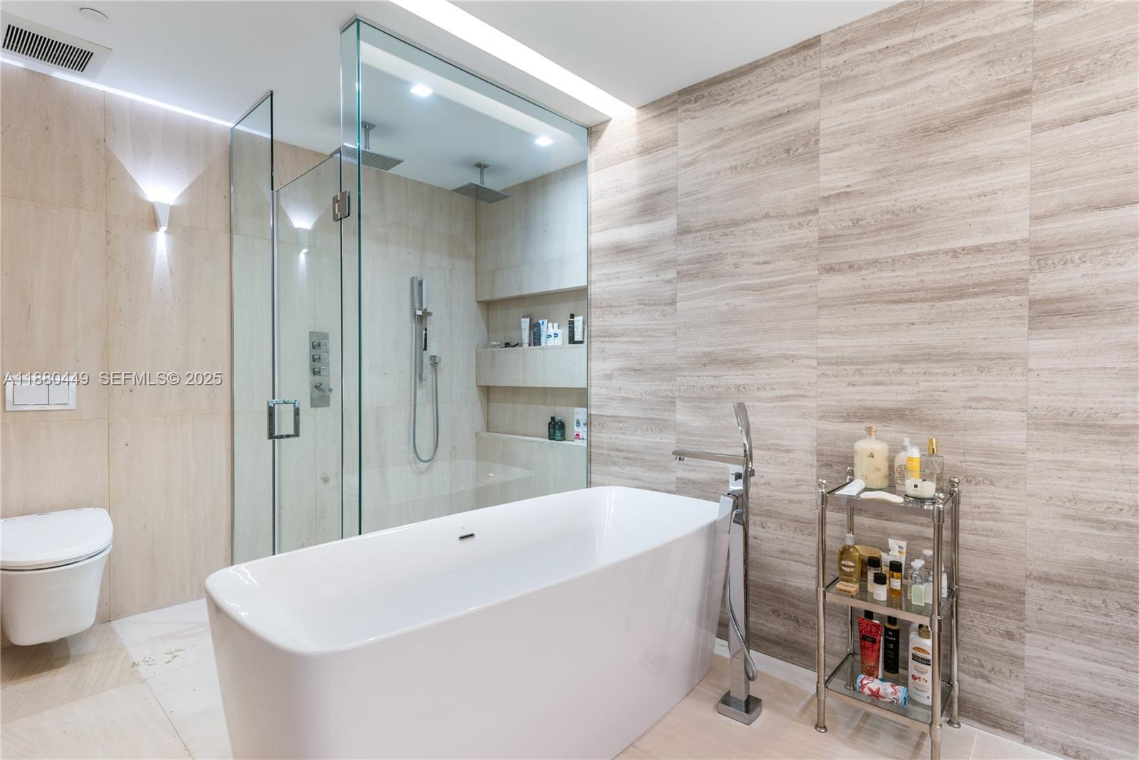 2514 Fisher Island Drive 6104 Property Photo 20