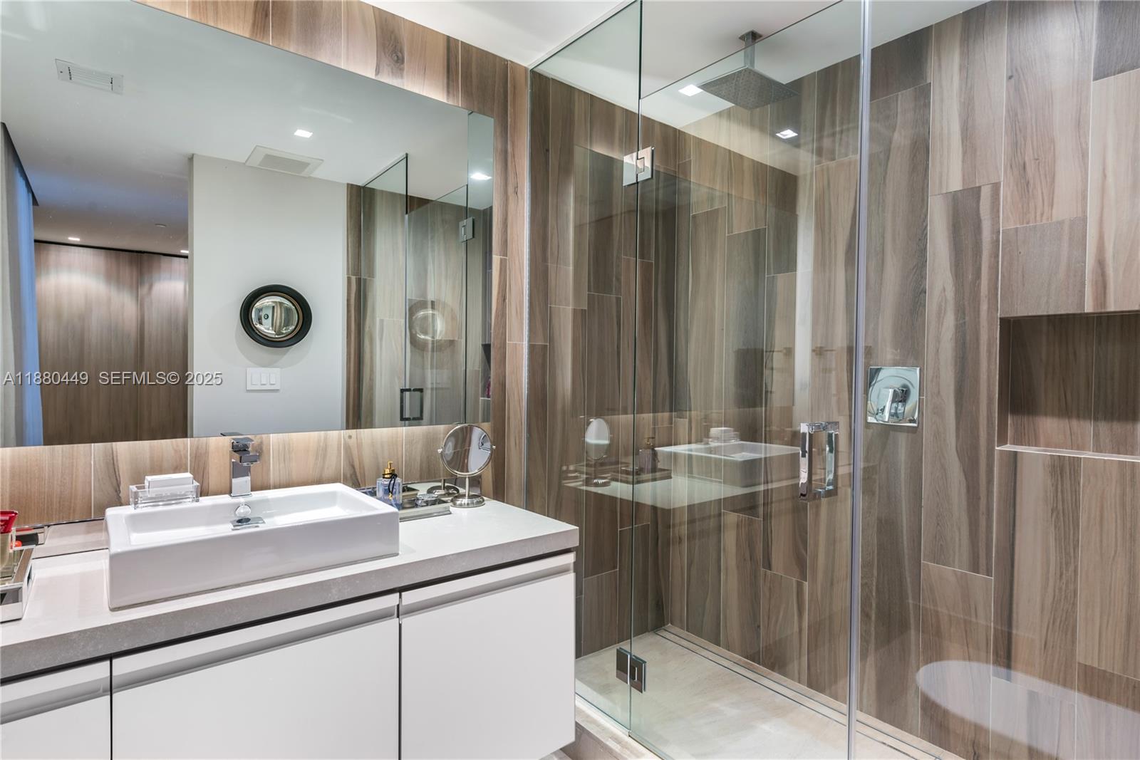 2514 Fisher Island Drive 6104 Property Photo 26