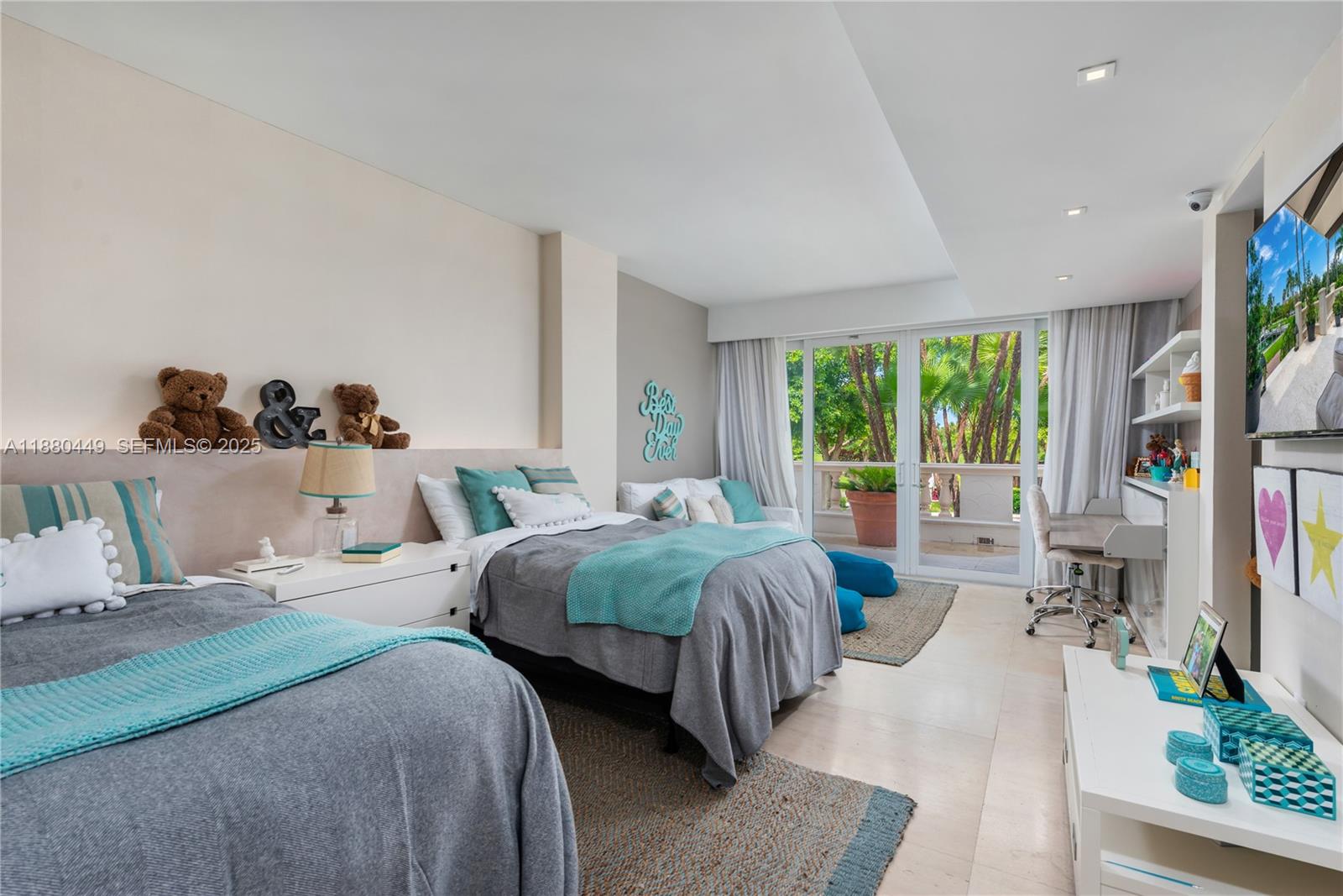 2514 Fisher Island Drive 6104 Property Photo 28