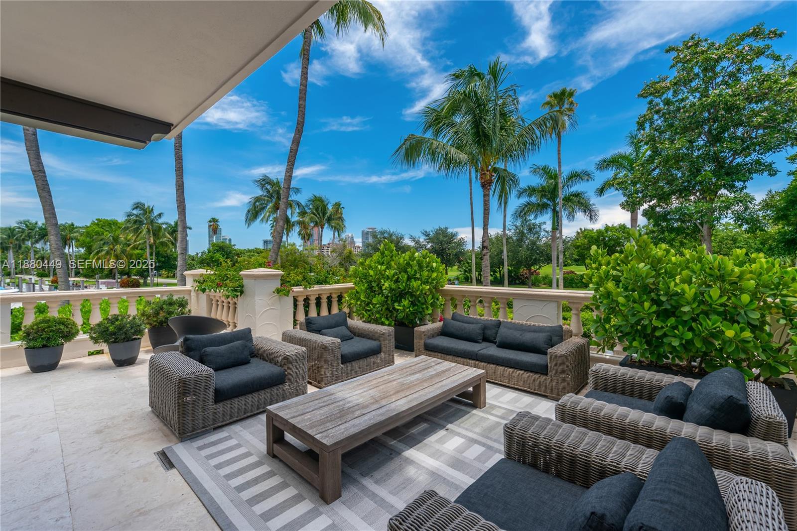 2514 Fisher Island Drive 6104 Property Photo 39