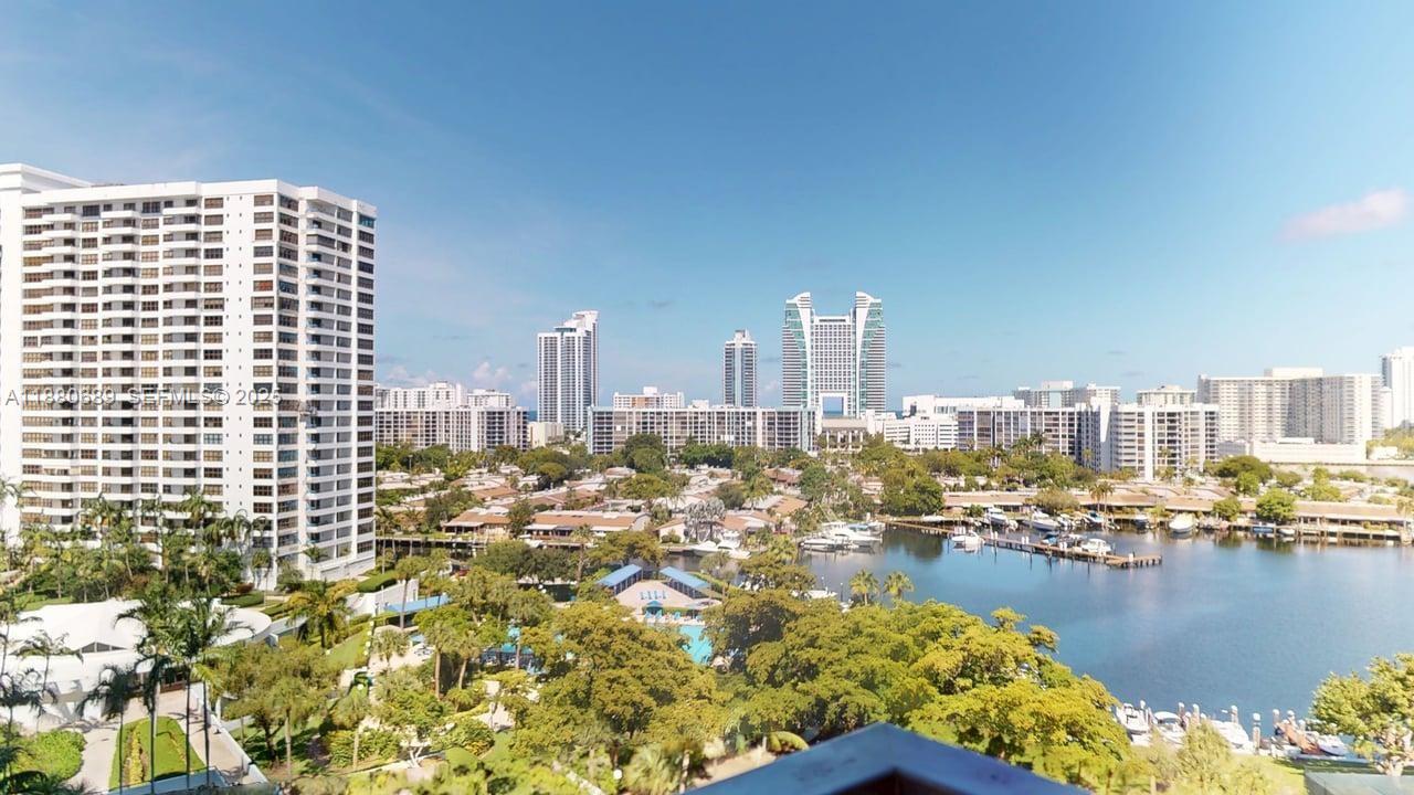 500 Three Islands Boulevard 822 Property Photo 4
