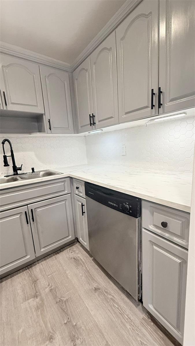 A11880690 Property Photo 12