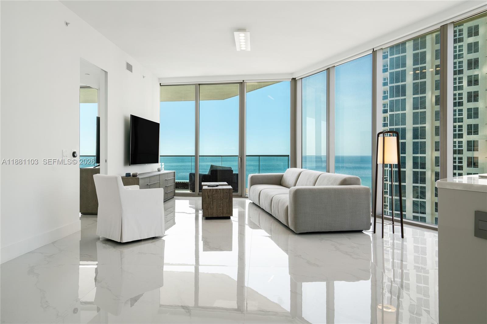 18975 Collins Avenue 1104 Property Photo 1