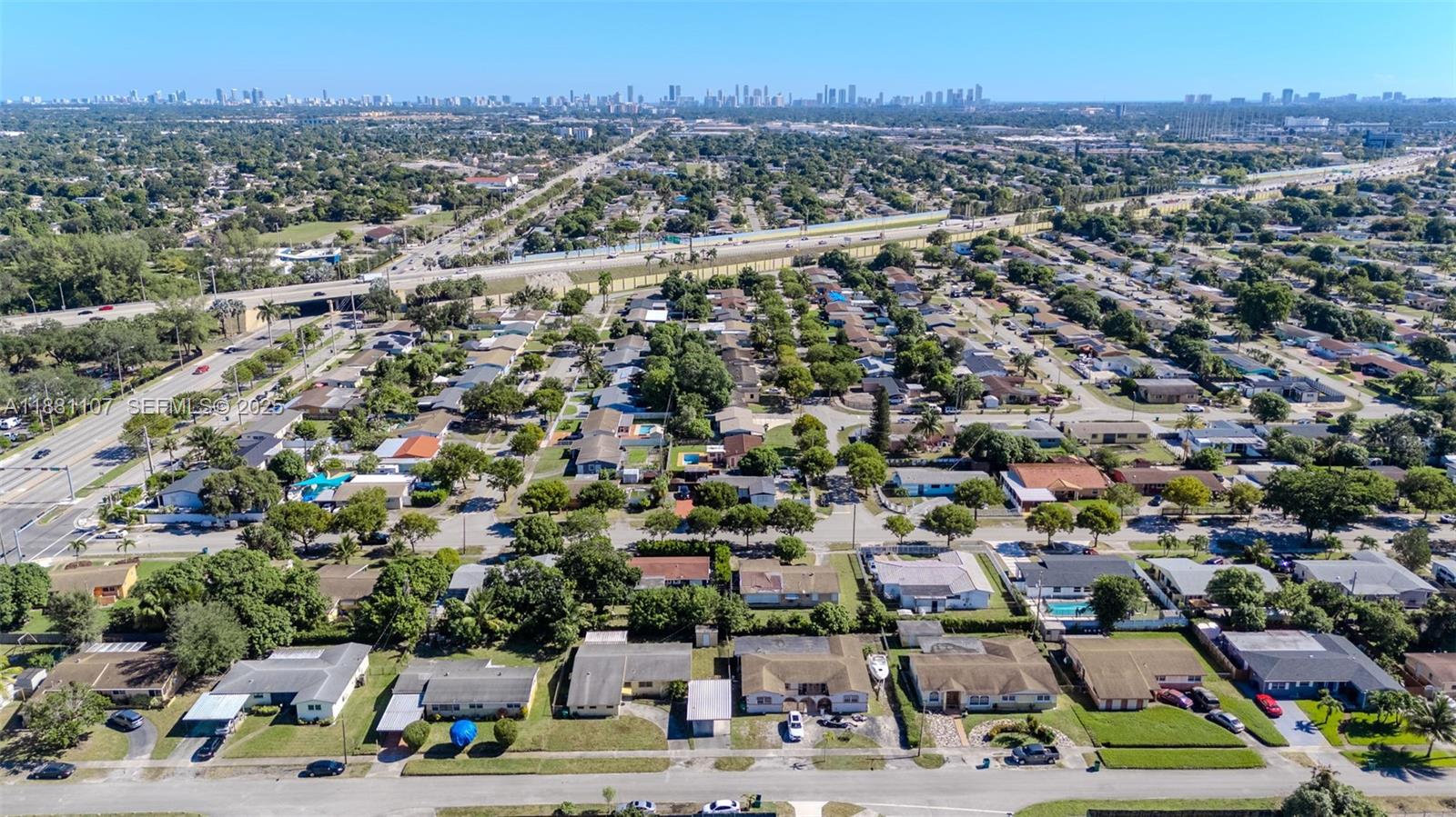 A11881107 Property Photo 8