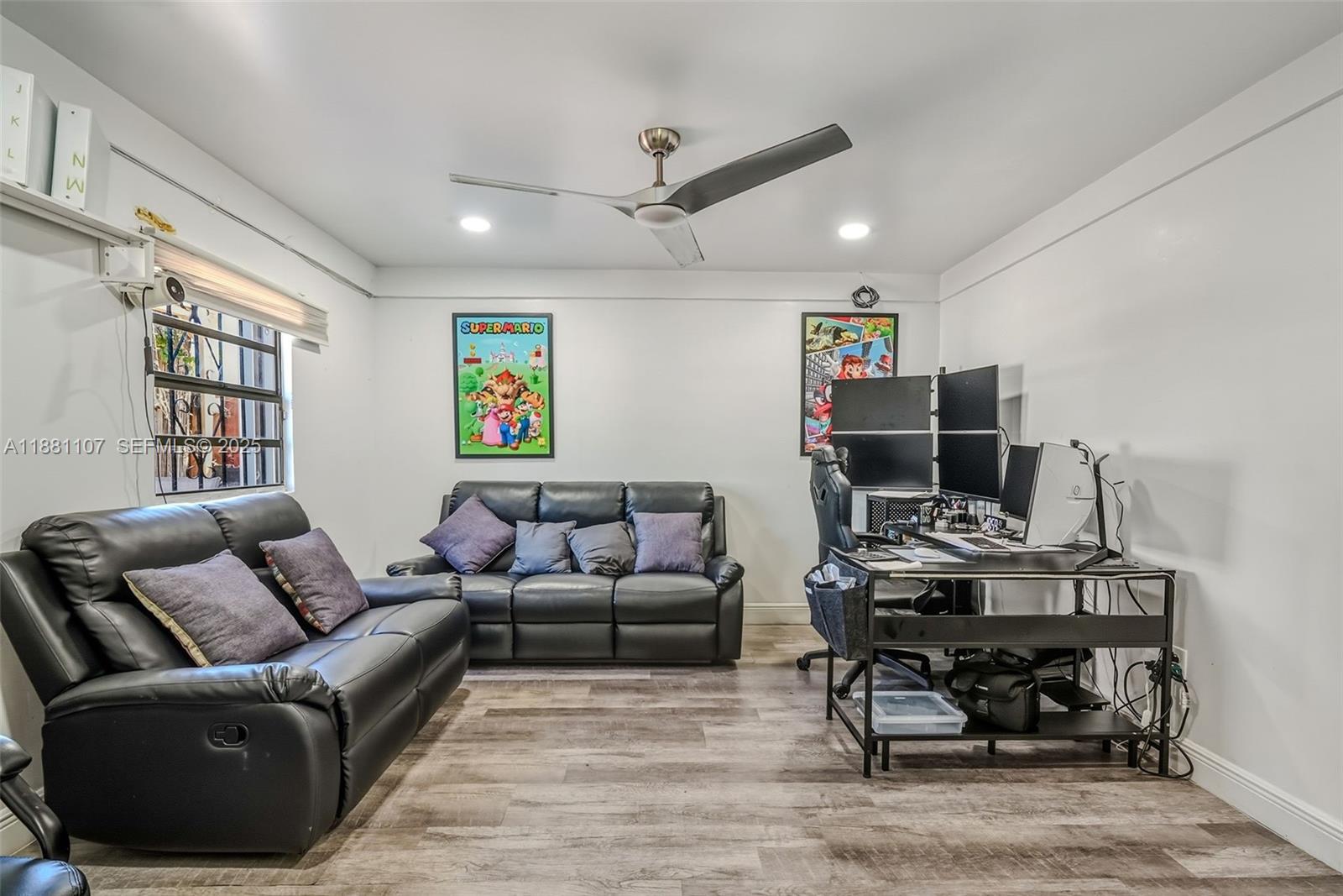 A11881107 Property Photo 11