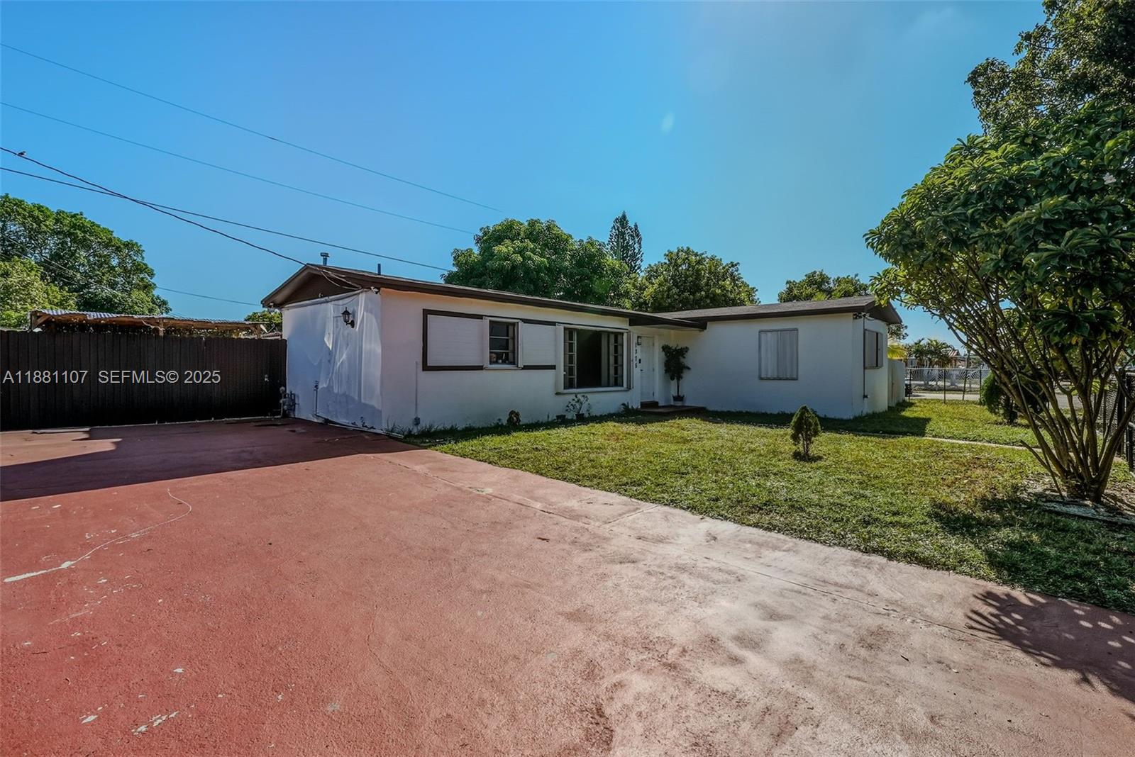 A11881107 Property Photo 13