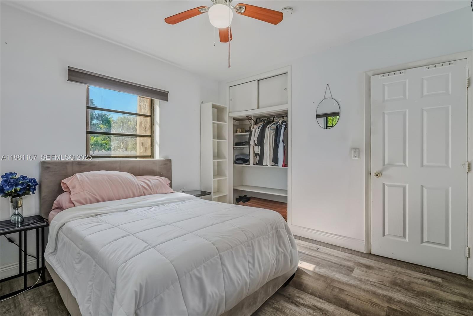 A11881107 Property Photo 25