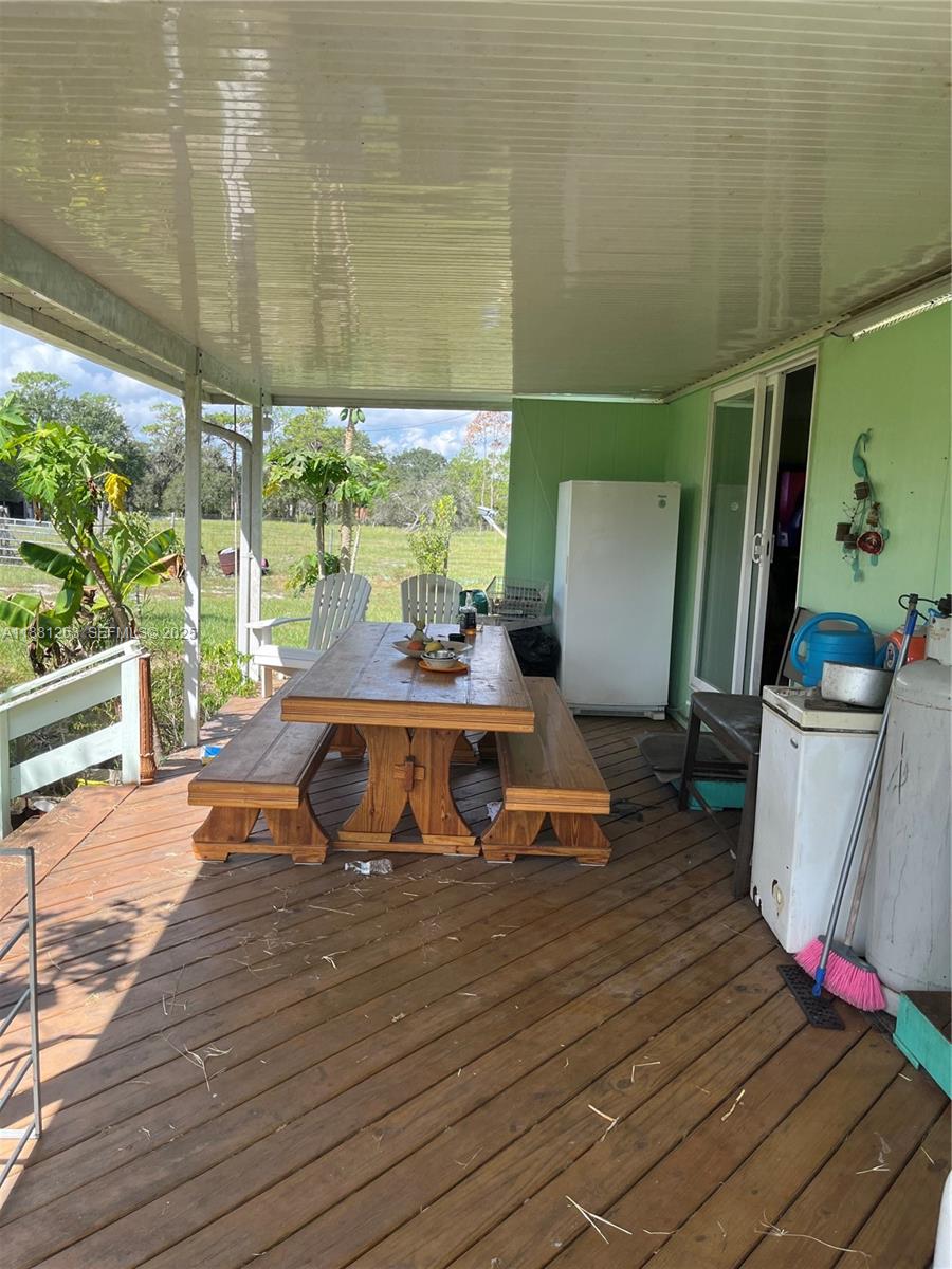 105 Farrer Road Property Photo 27