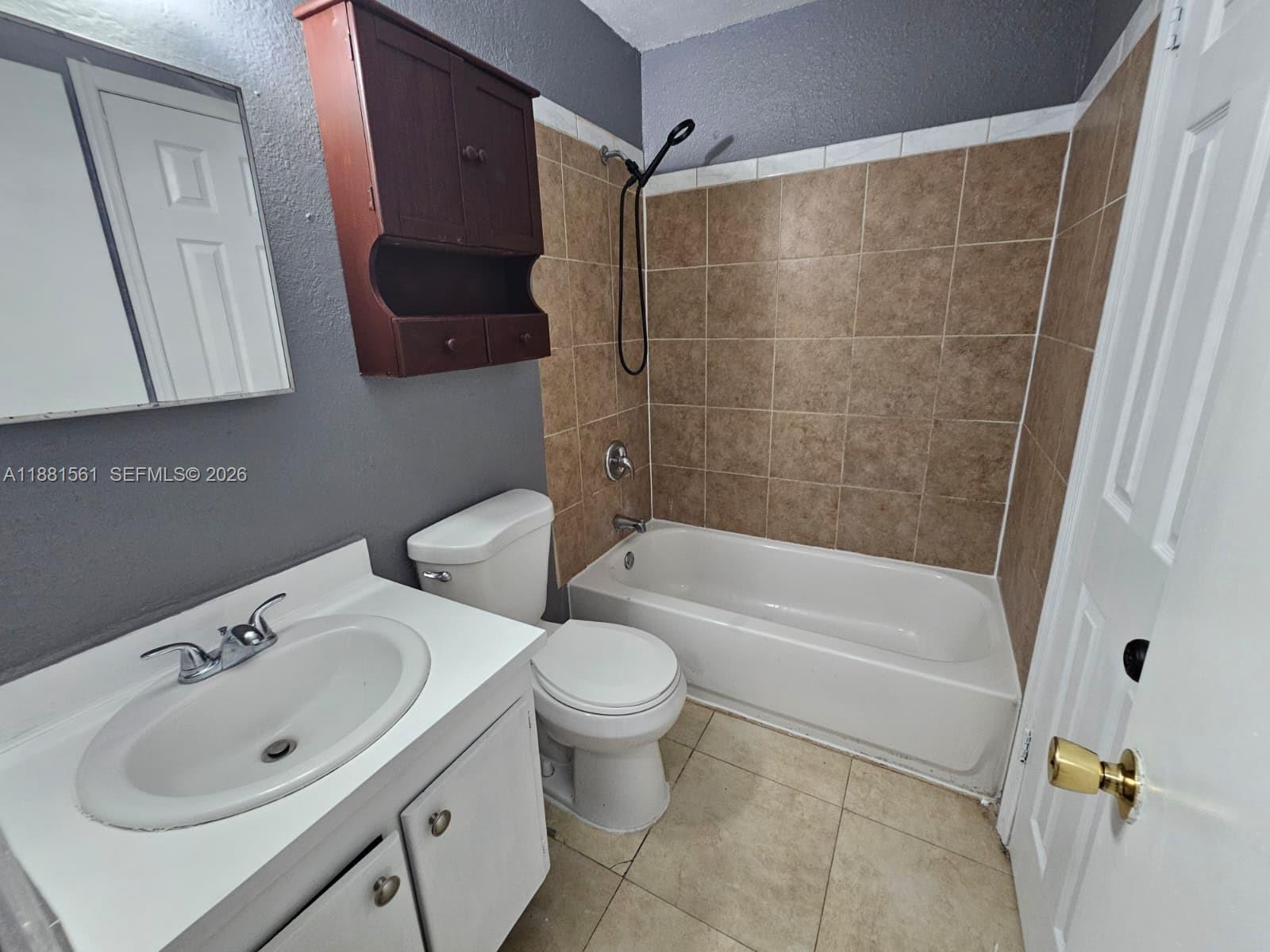 325 Sw 80th Terrace Property Photo 12