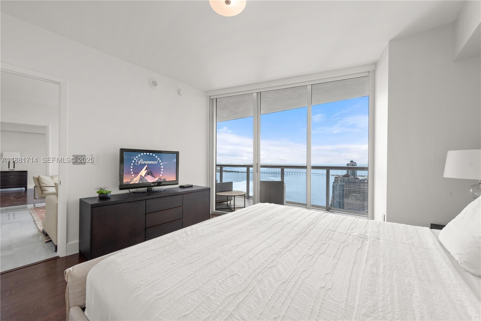 495 Brickell Avenue 5003 Property Photo 12