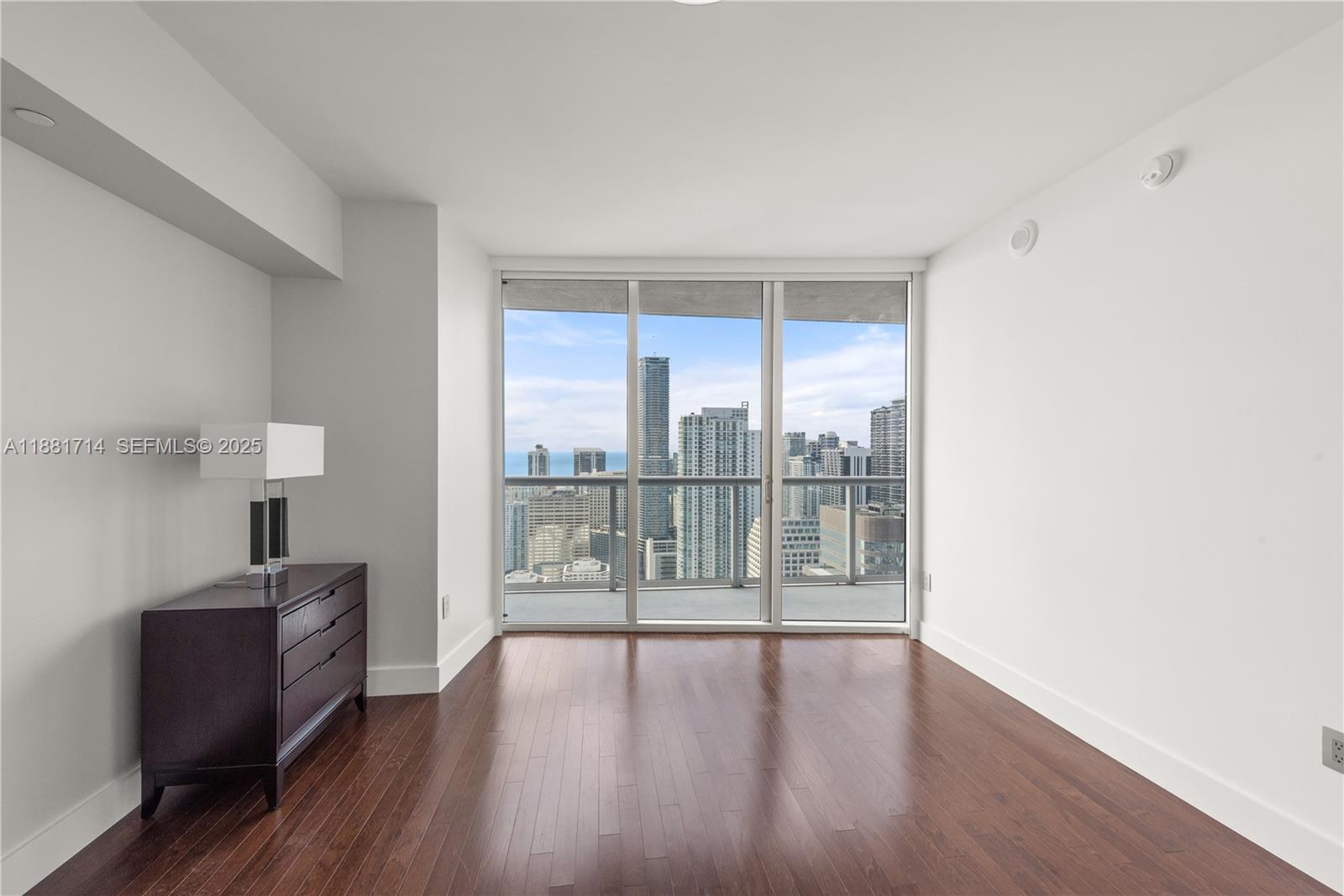 495 Brickell Avenue 5003 Property Photo 14