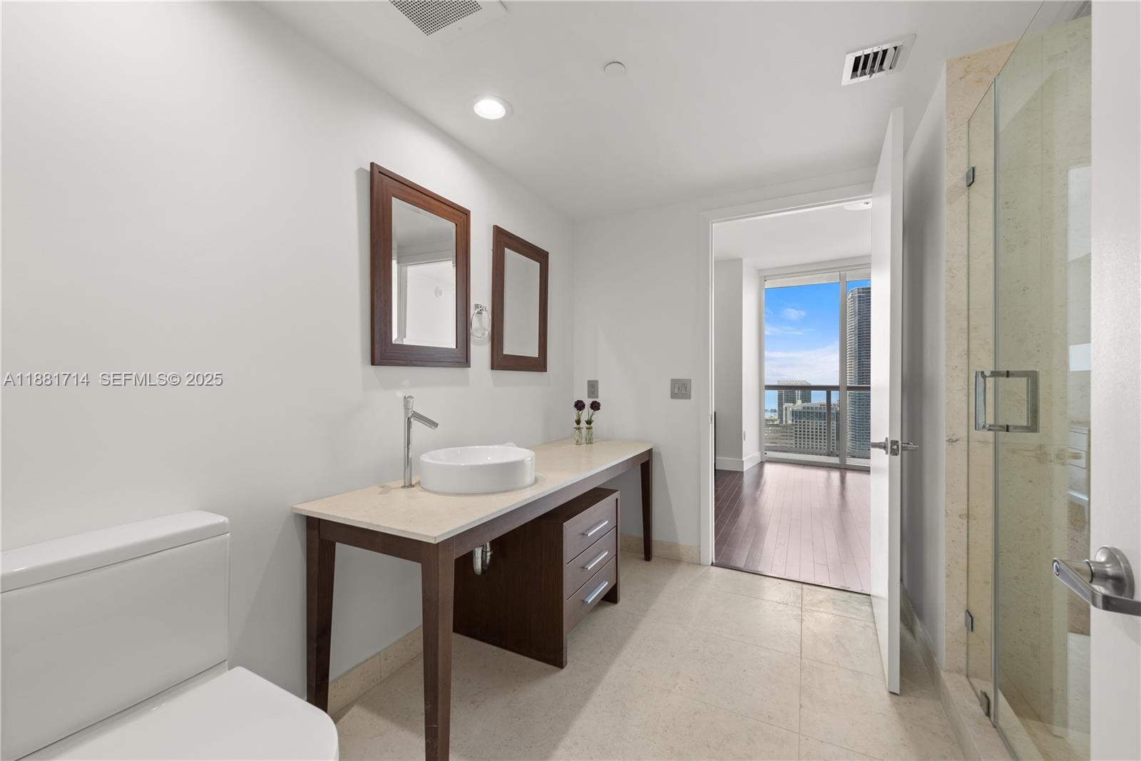 495 Brickell Avenue 5003 Property Photo 18