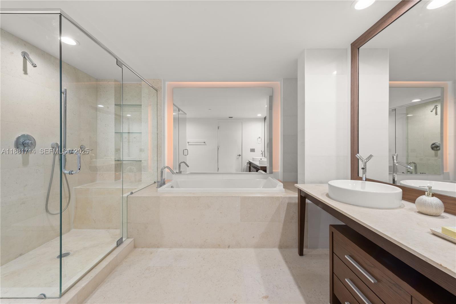 495 Brickell Avenue 5003 Property Photo 20