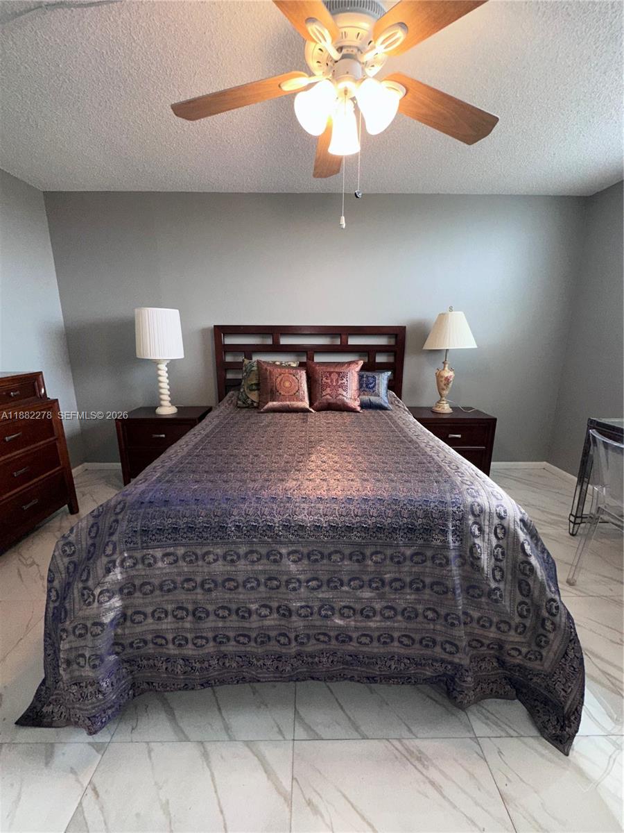 2800 Somerset Drive 403j Property Photo 1
