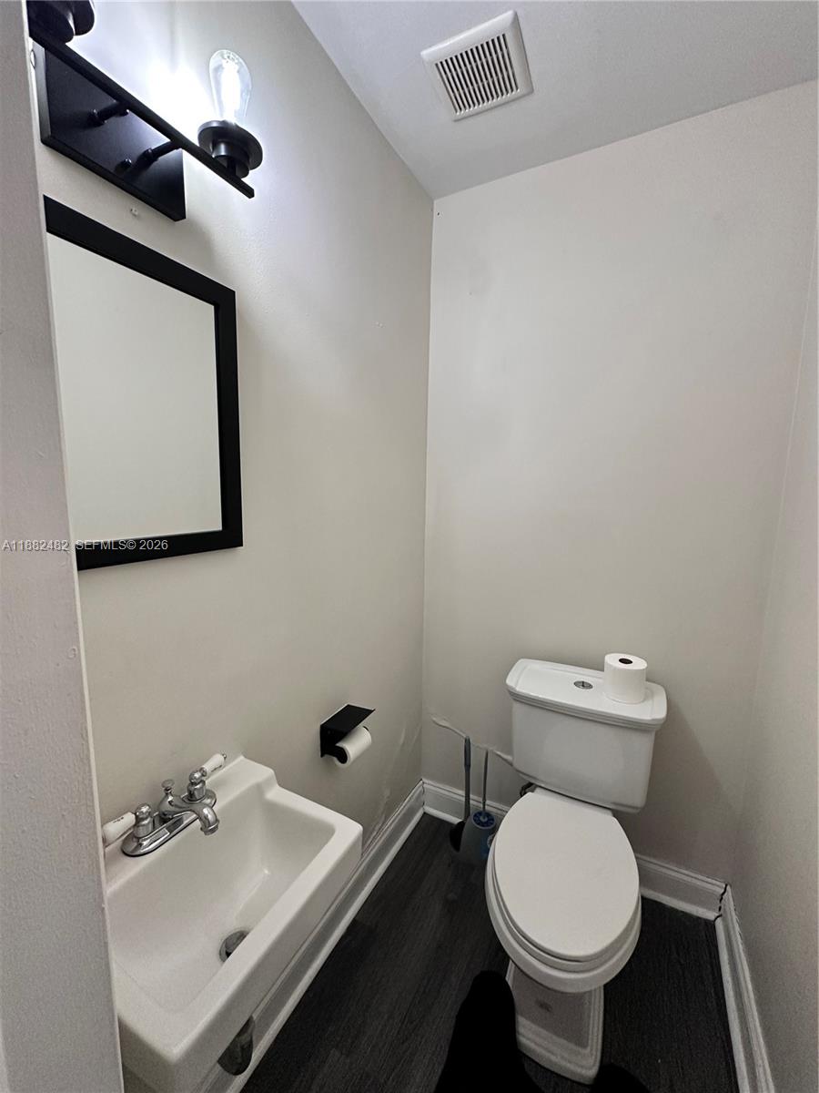 2270 Sw 46th Court Property Photo 32