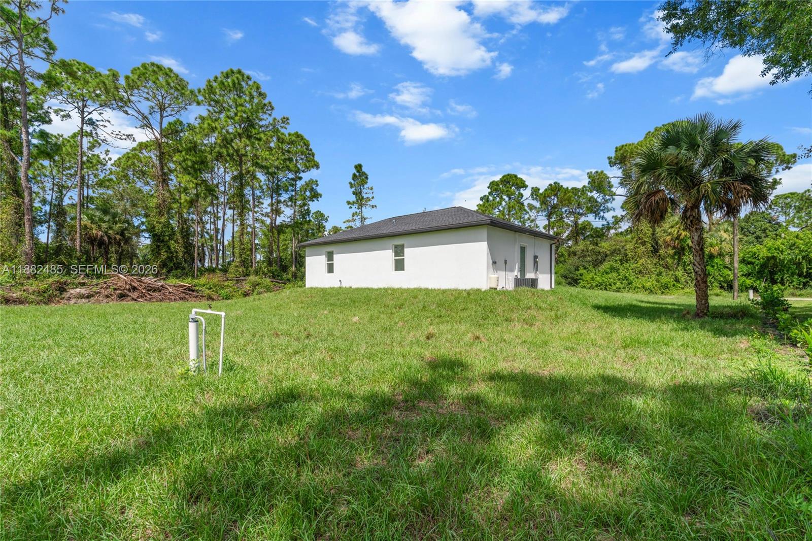936 Anthony E Property Photo 30
