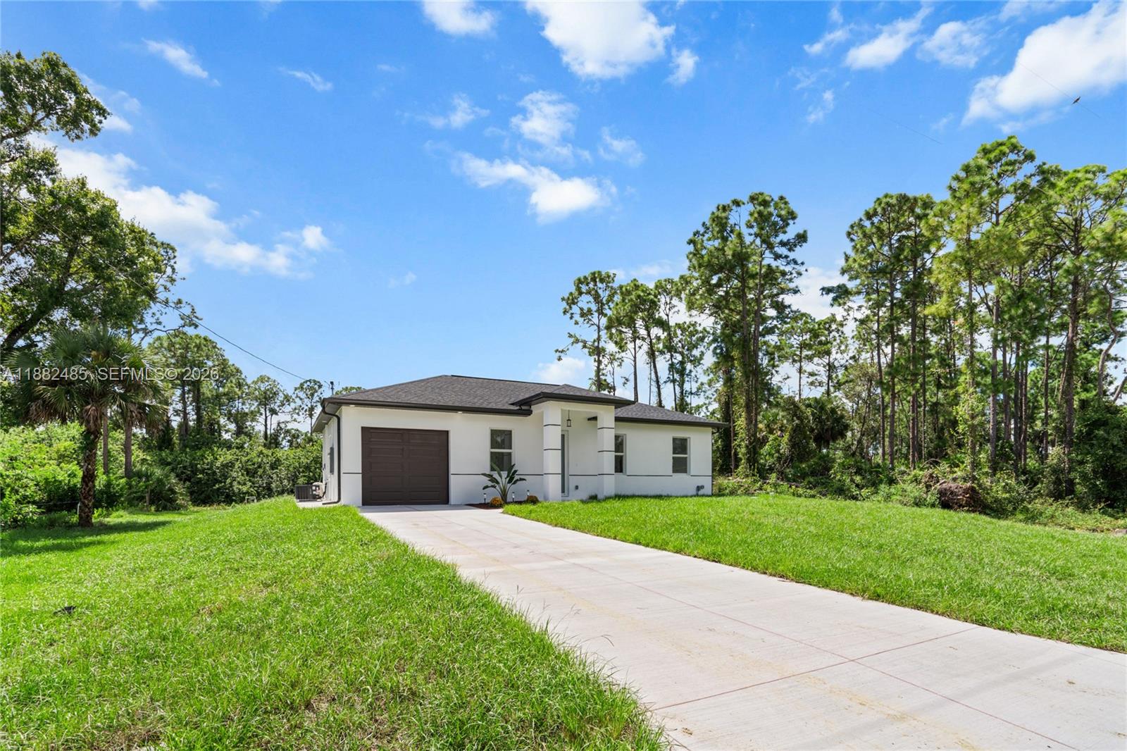 936 Anthony E Property Photo 37