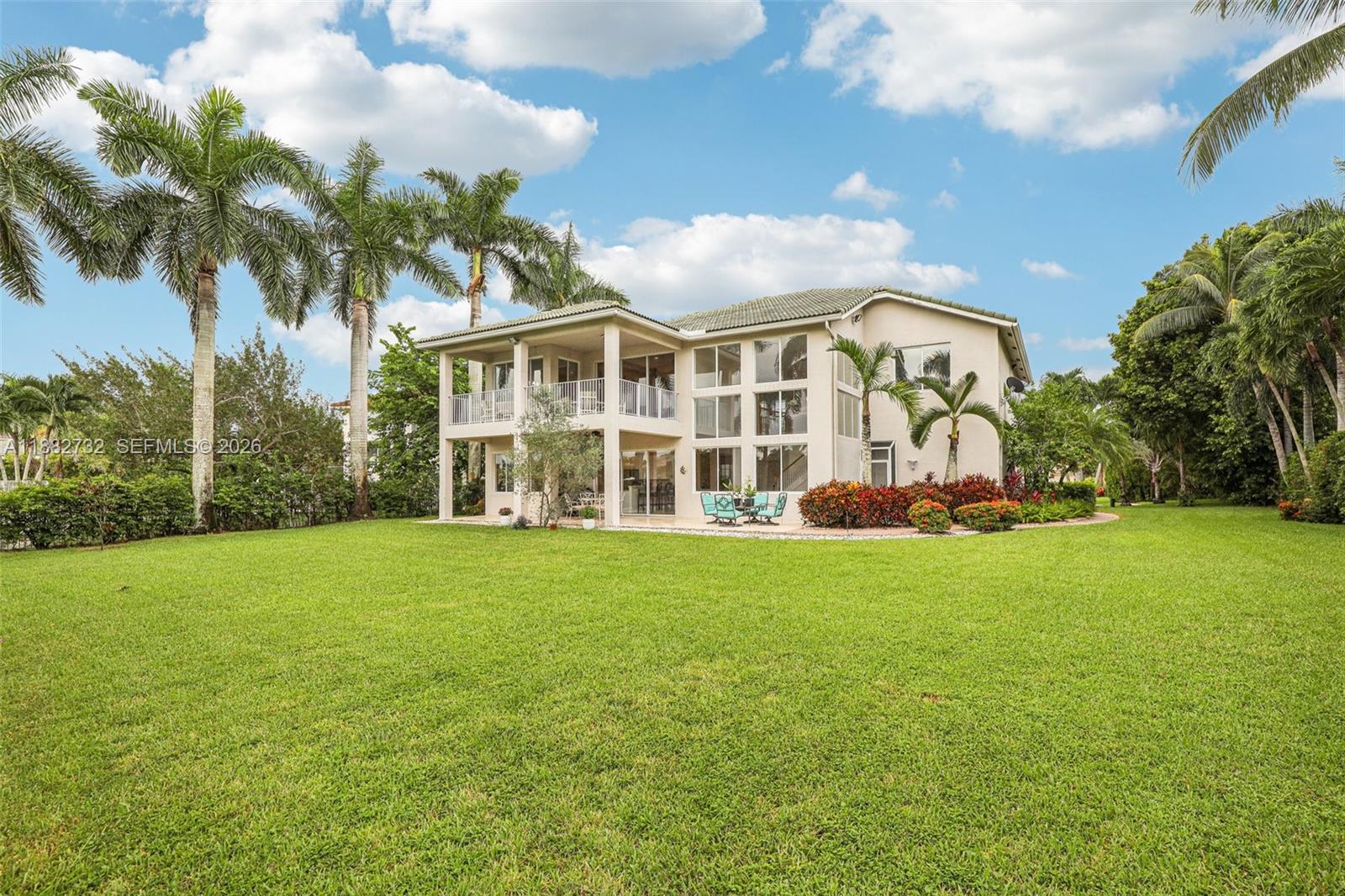 11759 Paradise Cove Lane Property Photo 3