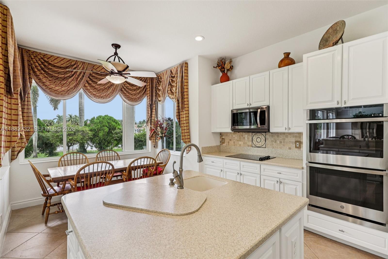 11759 Paradise Cove Lane Property Photo 24