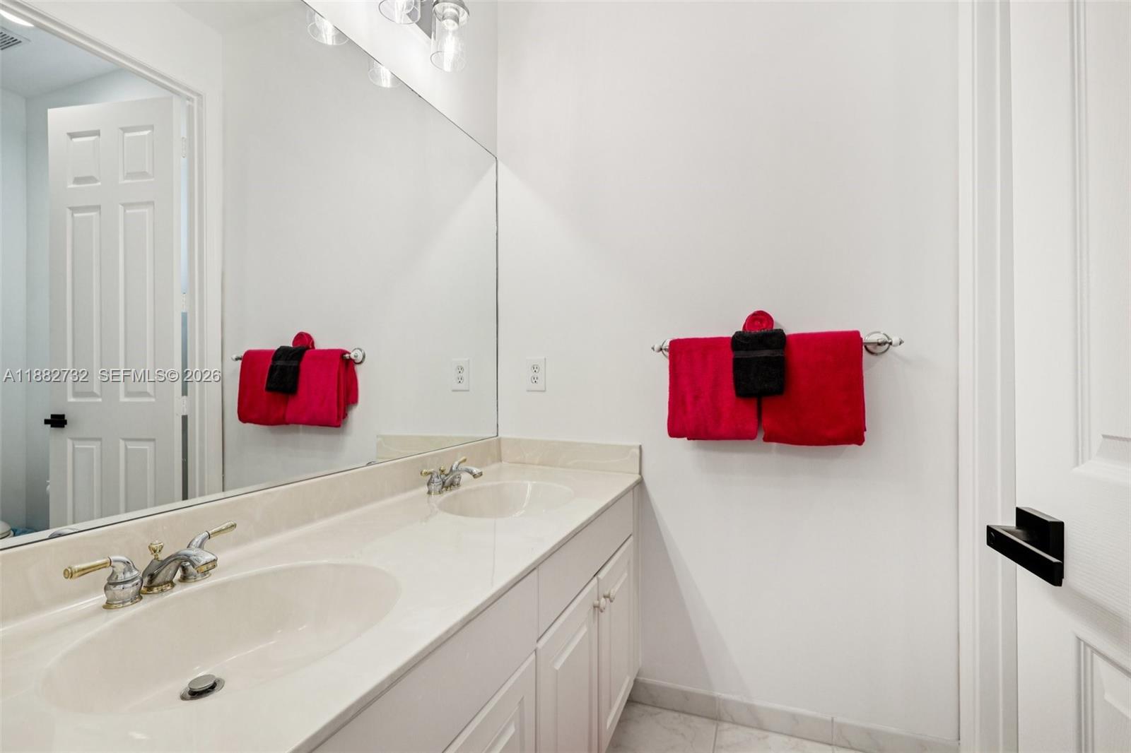 11759 Paradise Cove Lane Property Photo 30