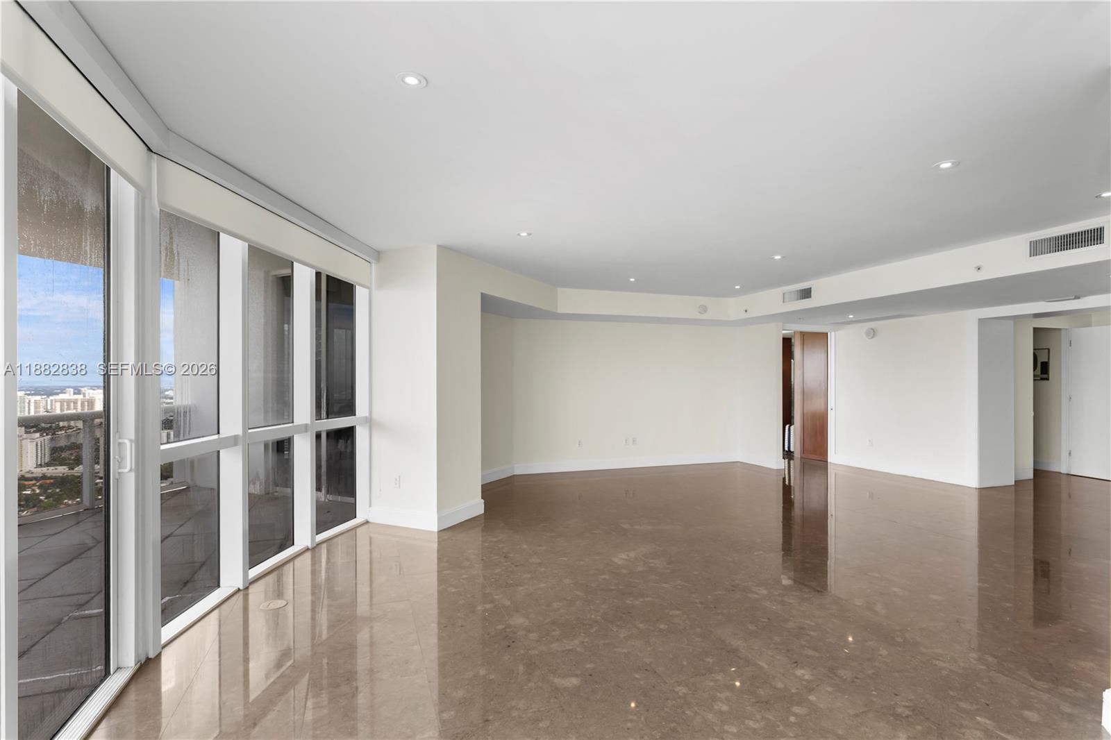 18201 Collins Avenue 5301 Property Photo 10