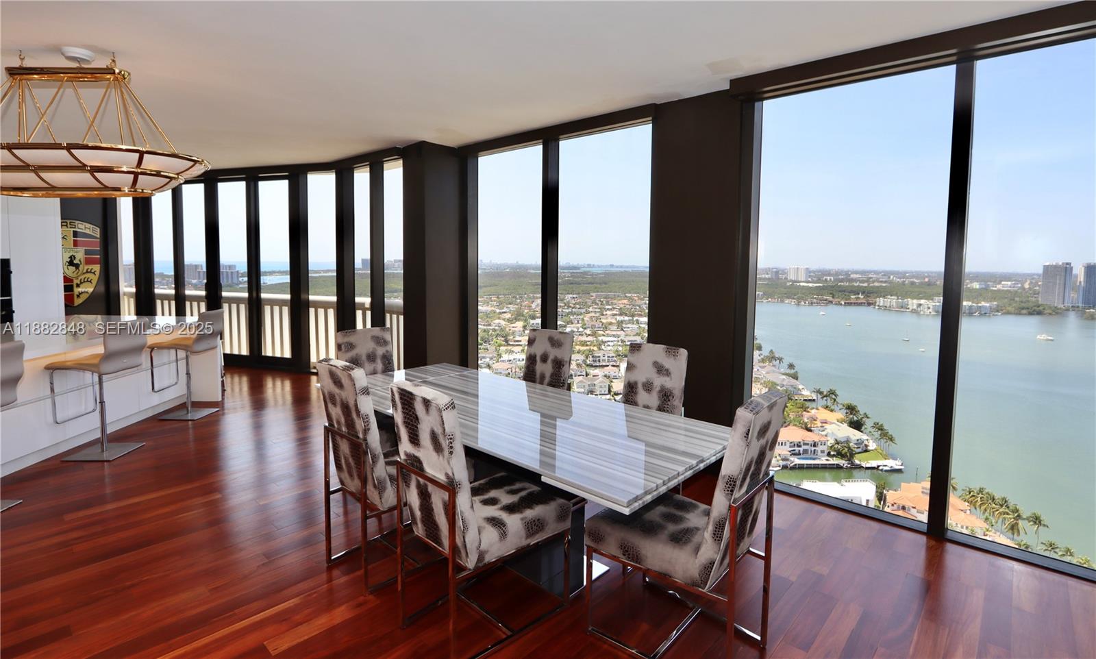 1000 Island Boulevard Ph2 Property Photo 1