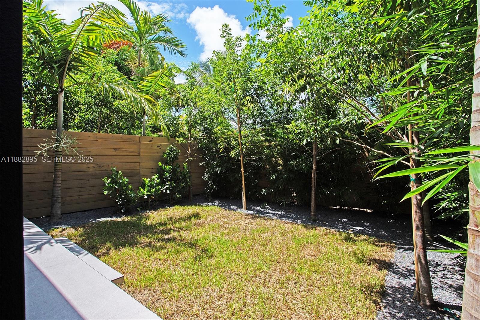 420 Sw 15th Road Property Photo 54