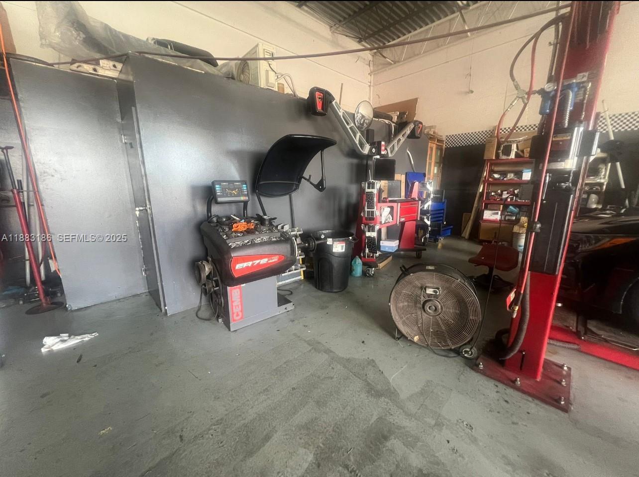 A11883186 Property Photo 2