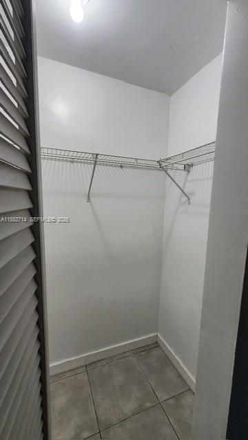 A11883714 Property Photo 22